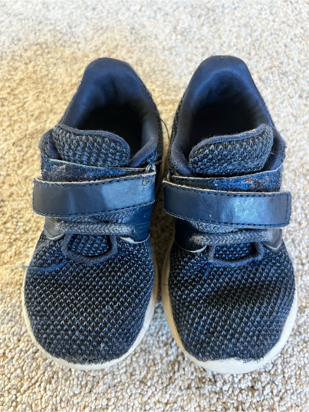 Under Balance Kids Navy Mesh Velcro Sneakers size 9
